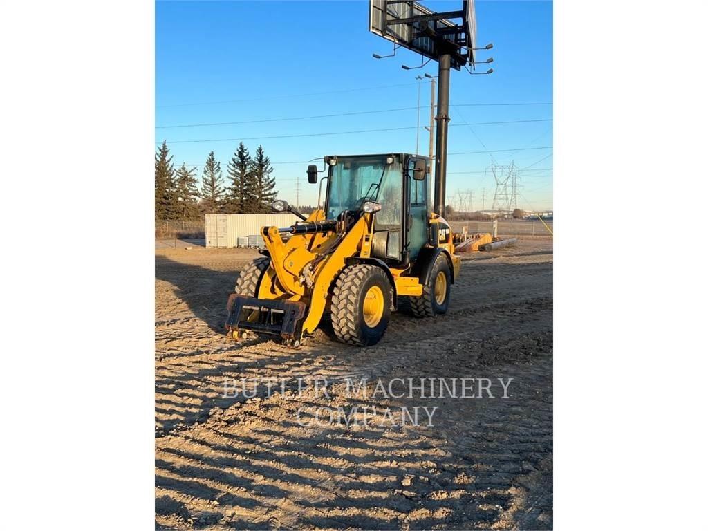 CAT 906M 轮式装载机