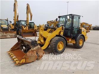 CAT 906M 轮式装载机
