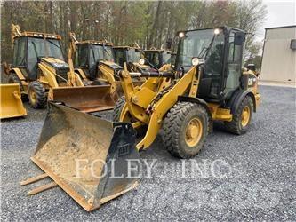 CAT 906M 轮式装载机