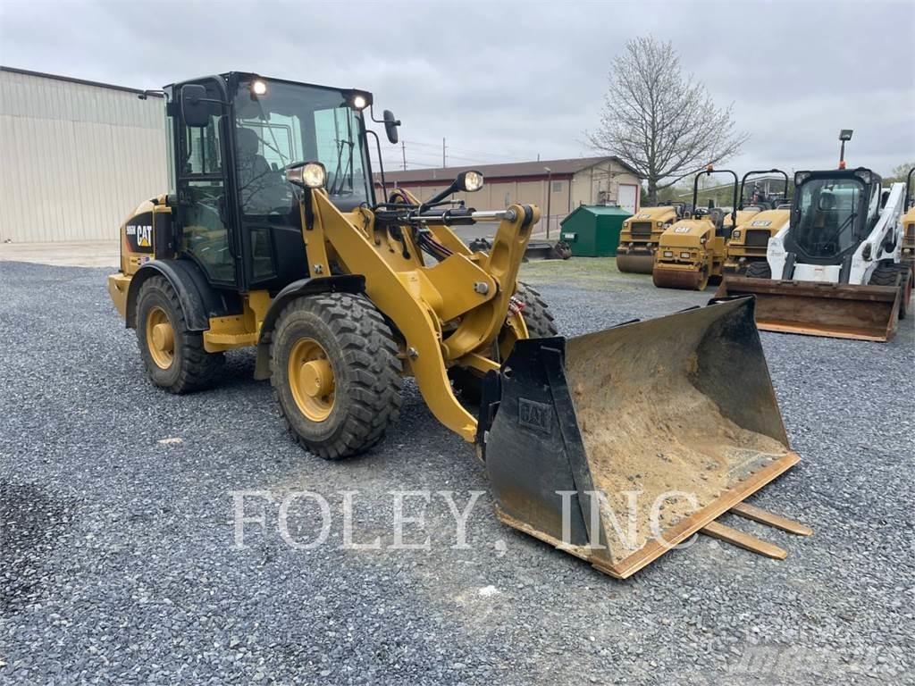 CAT 906M 轮式装载机