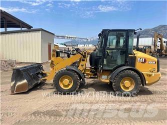 CAT 906M 轮式装载机