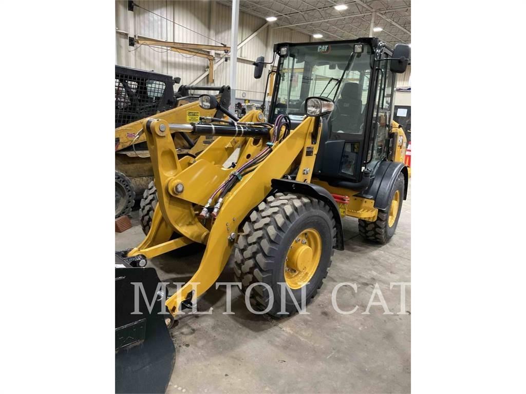 CAT 906M 轮式装载机
