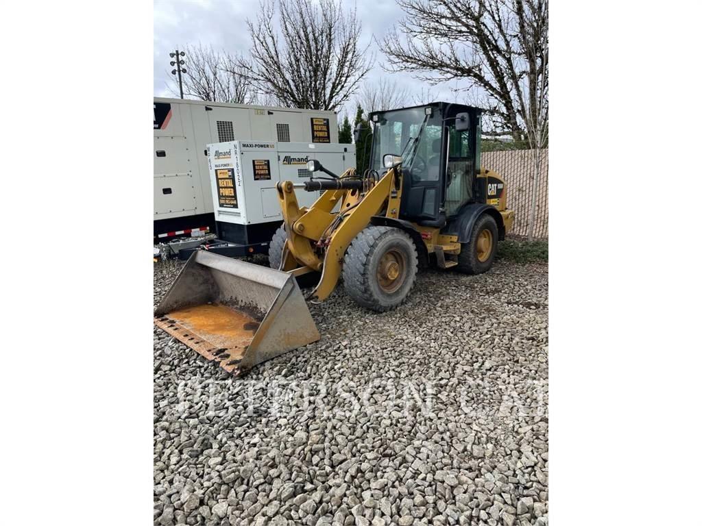 CAT 906M 轮式装载机