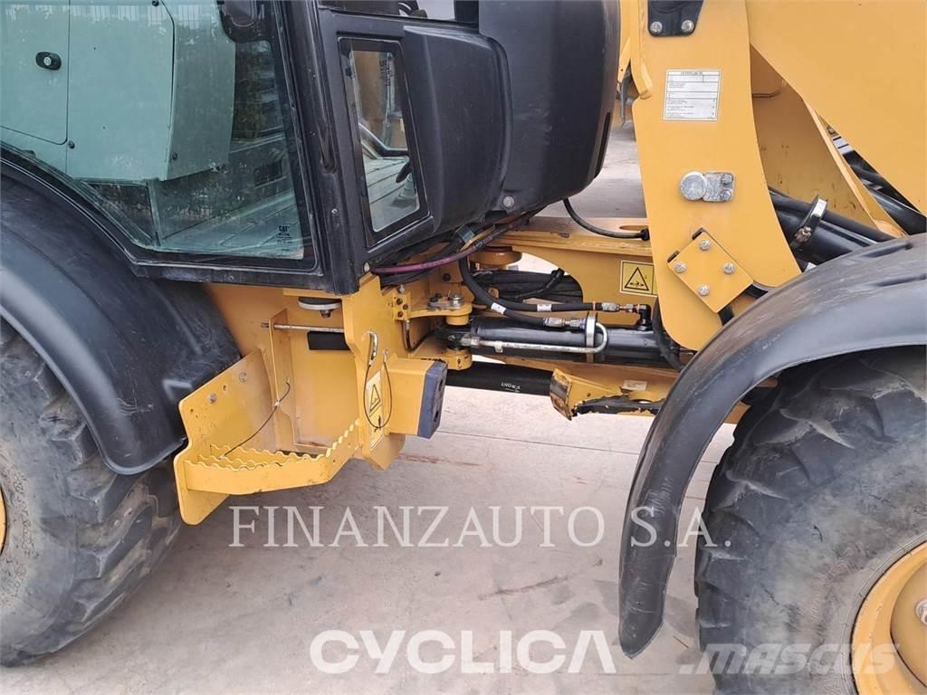CAT 906M 轮式装载机