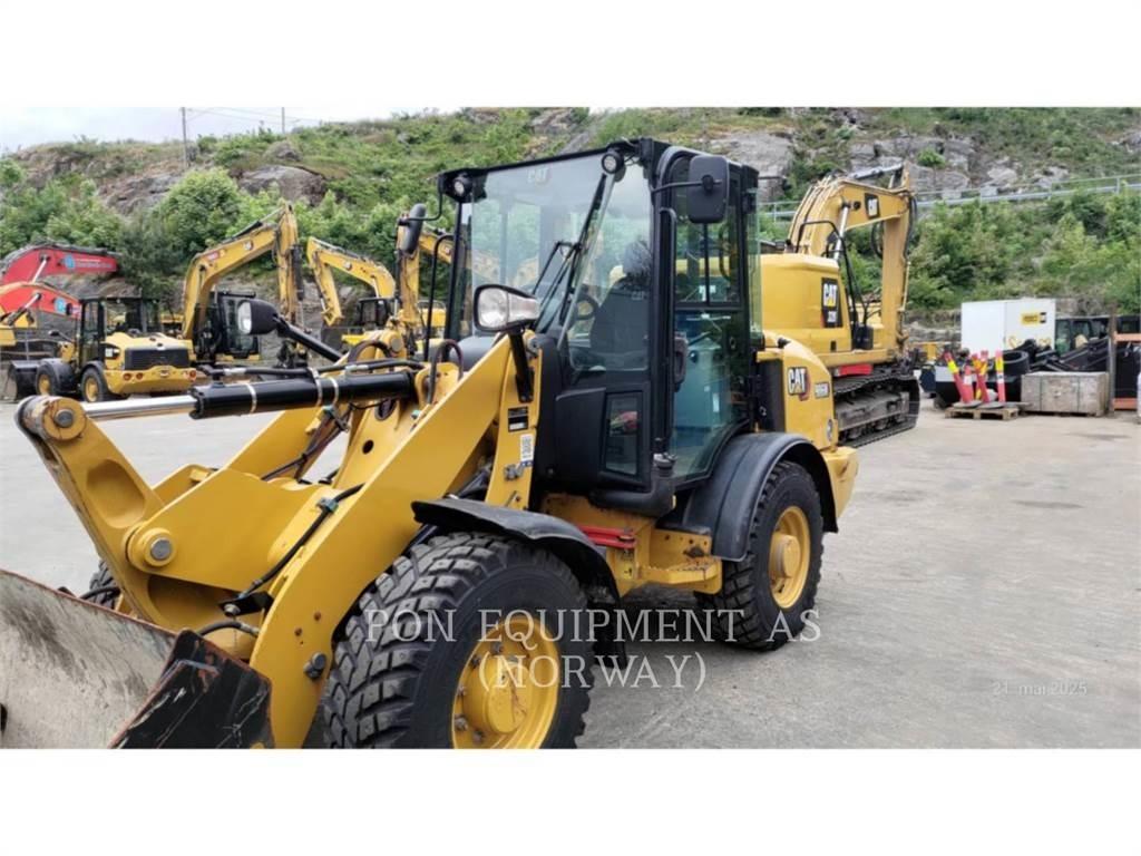 CAT 906M 轮式装载机