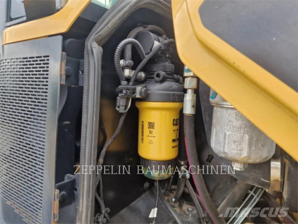 CAT 906M 轮式装载机