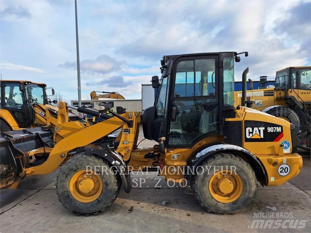 CAT 907M 轮式装载机