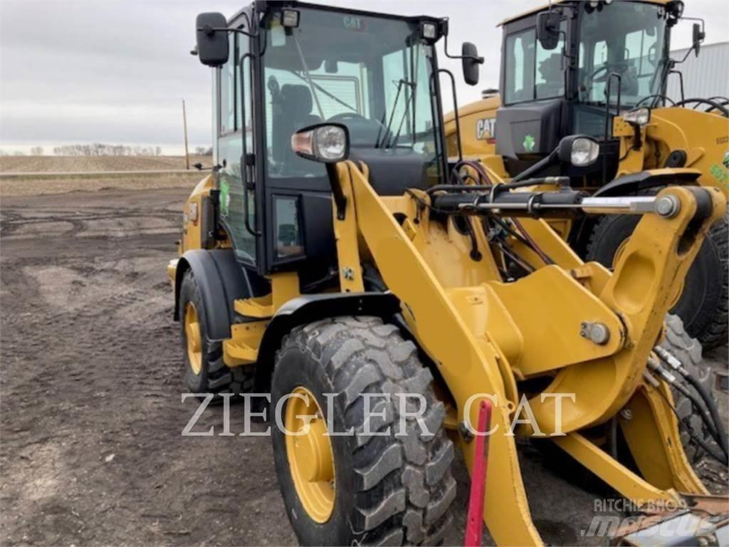 CAT 907M 轮式装载机