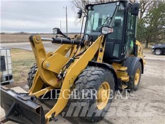 CAT 907M 轮式装载机