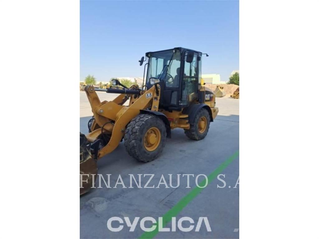 CAT 907M 轮式装载机