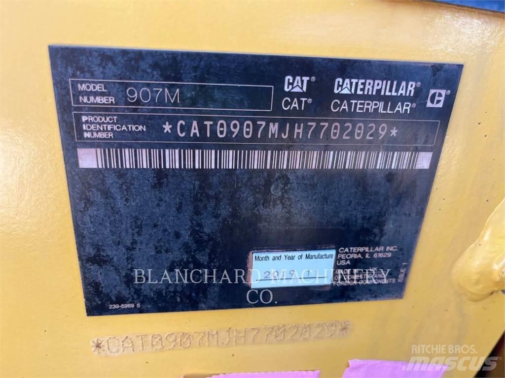 CAT 907M 轮式装载机
