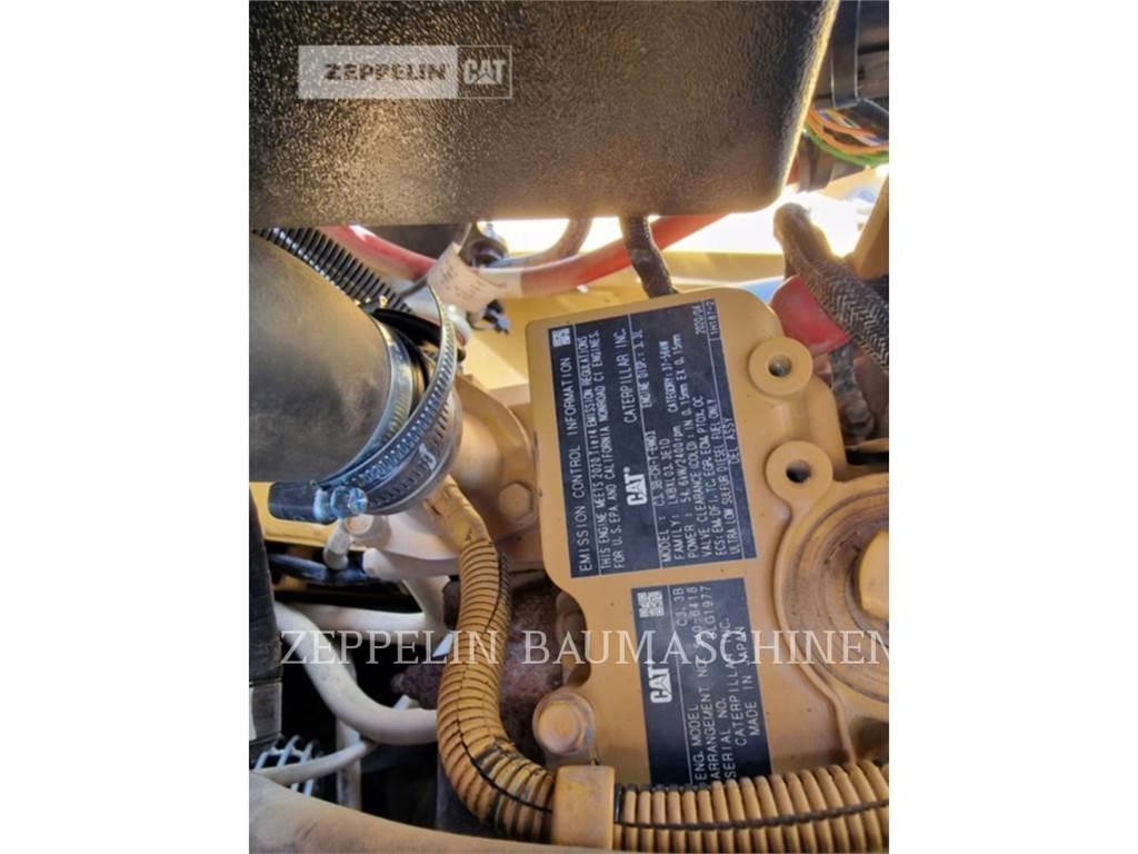 CAT 907M 轮式装载机