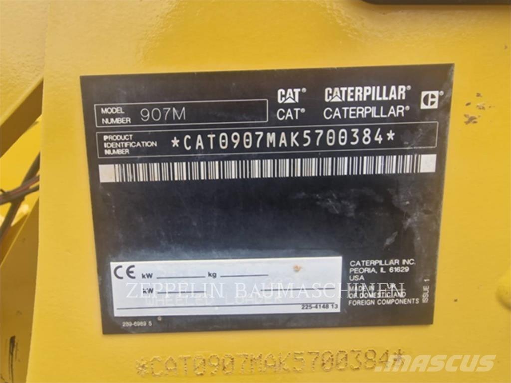 CAT 907M 轮式装载机