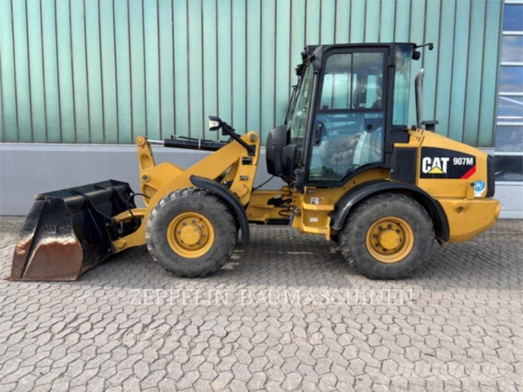 CAT 907M 轮式装载机