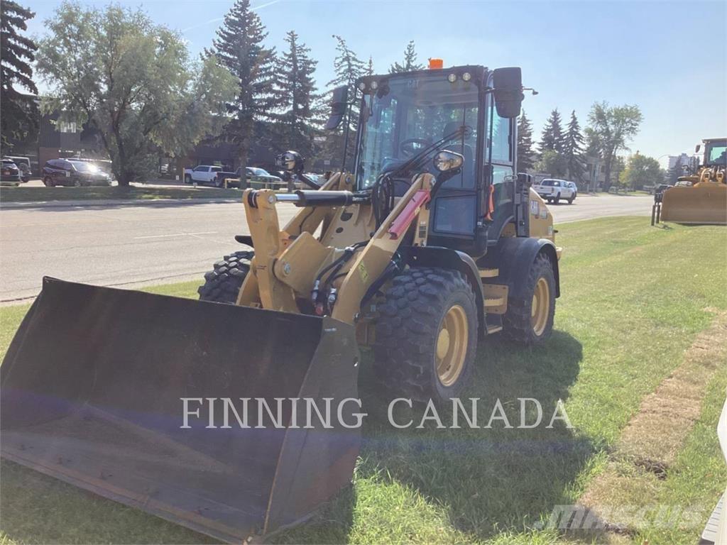 CAT 908 轮式装载机