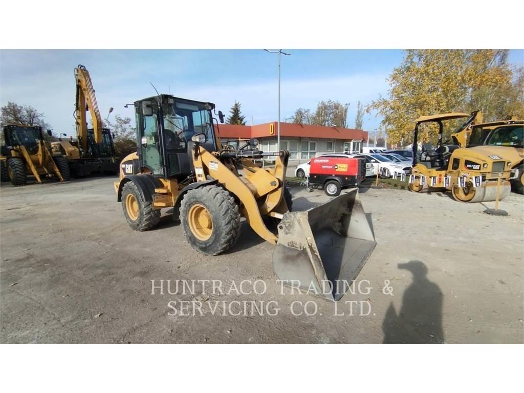 CAT 908H 轮式装载机