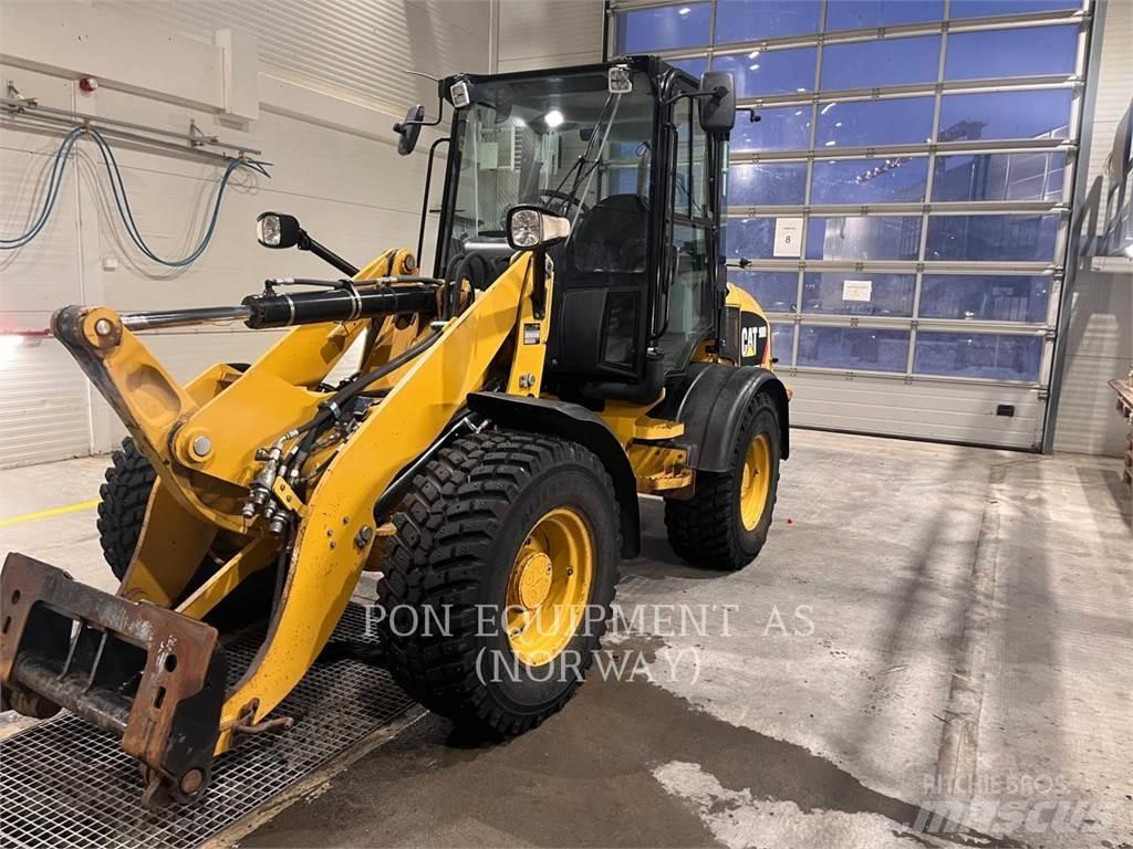 CAT 908H2 轮式装载机