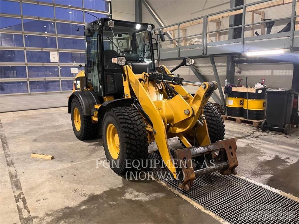 CAT 908H2 轮式装载机