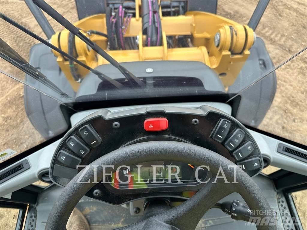 CAT 908M 轮式装载机