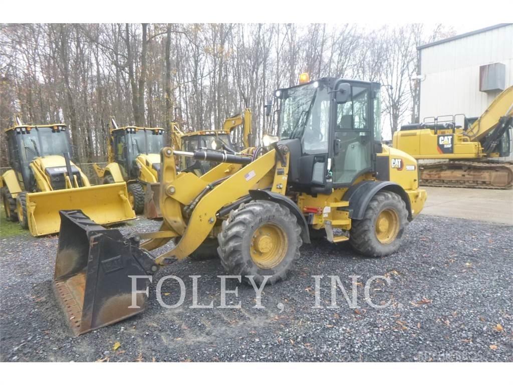 CAT 908M 轮式装载机