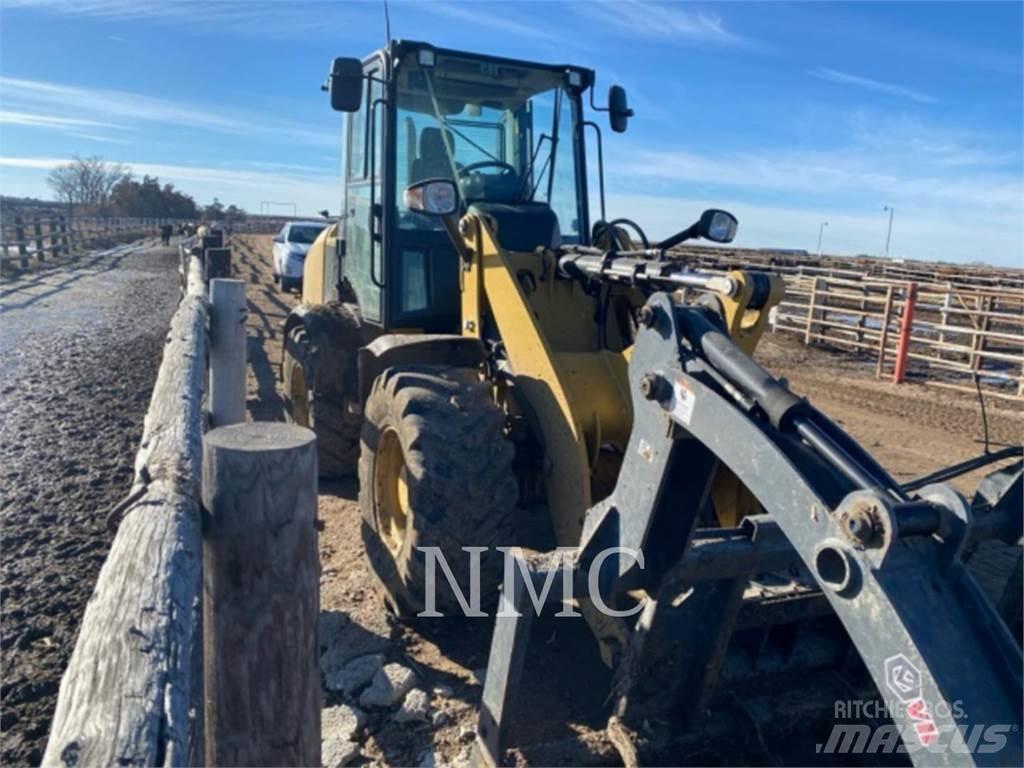 CAT 908M 轮式装载机