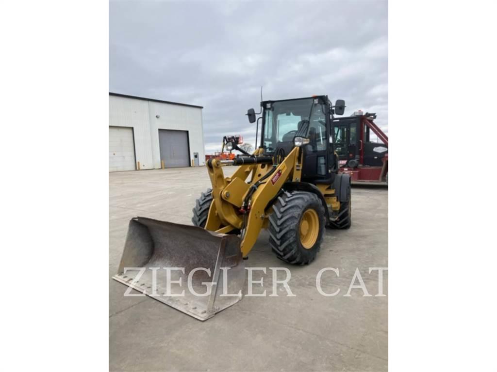 CAT 908M 轮式装载机