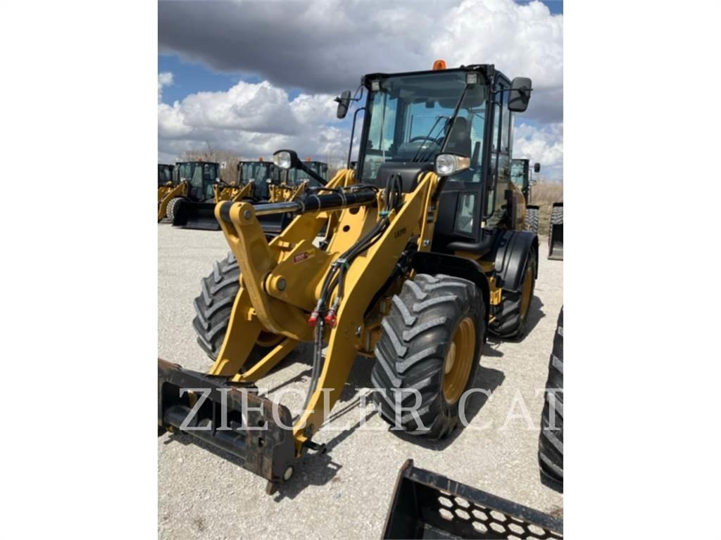 CAT 908M 轮式装载机