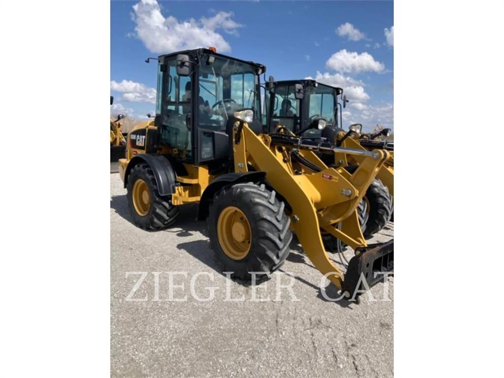 CAT 908M 轮式装载机