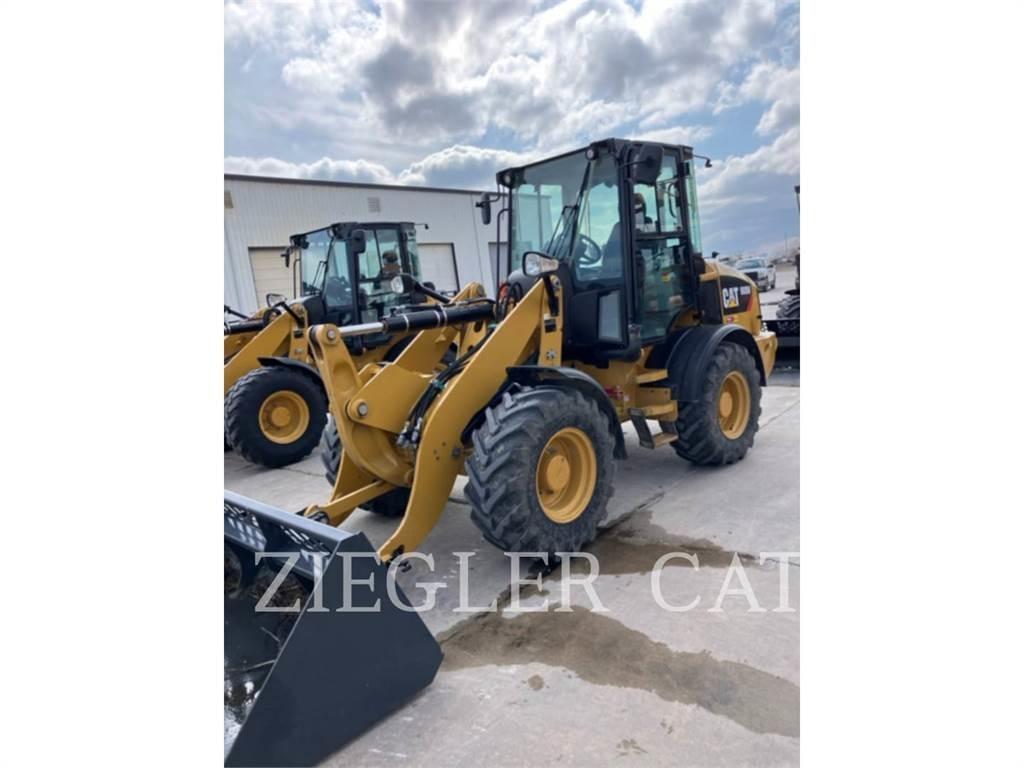 CAT 908M 轮式装载机