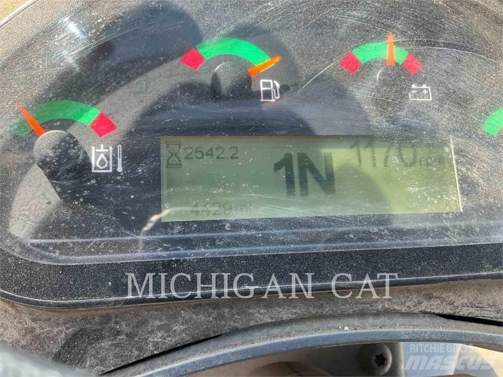 CAT 908M 轮式装载机