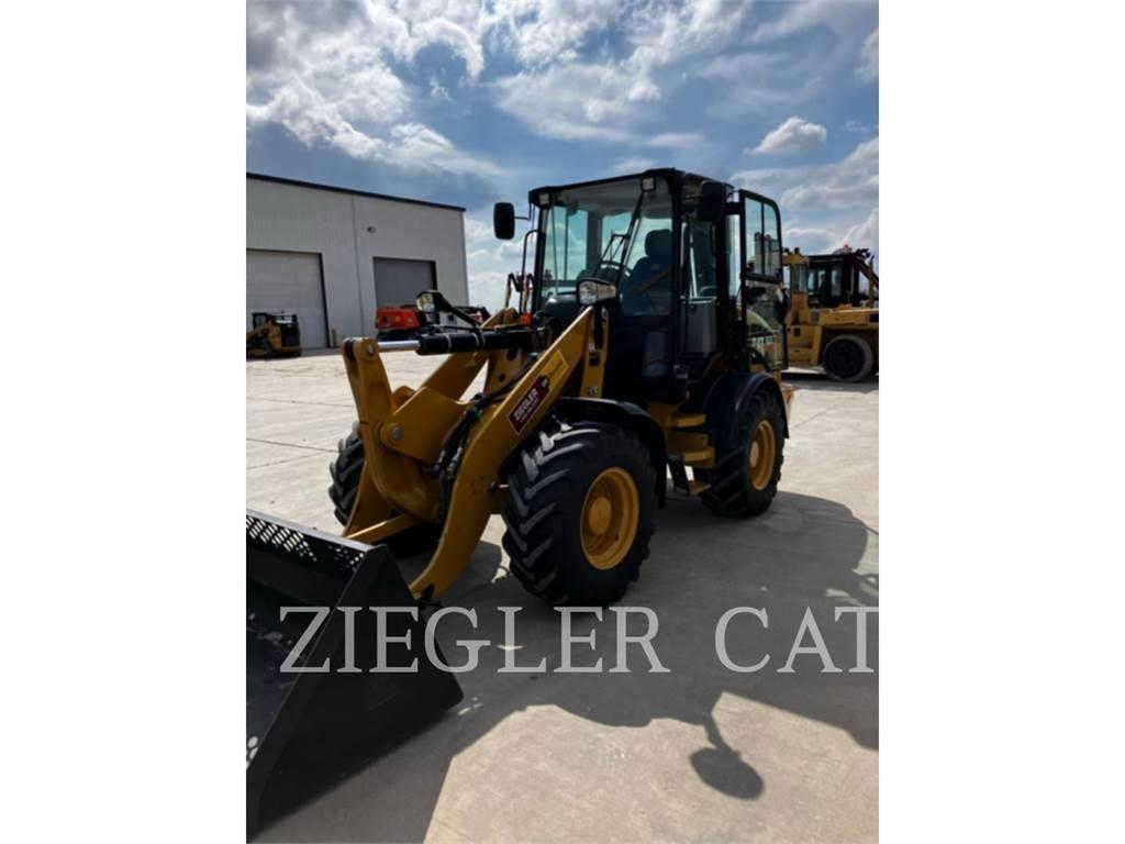 CAT 908M 轮式装载机