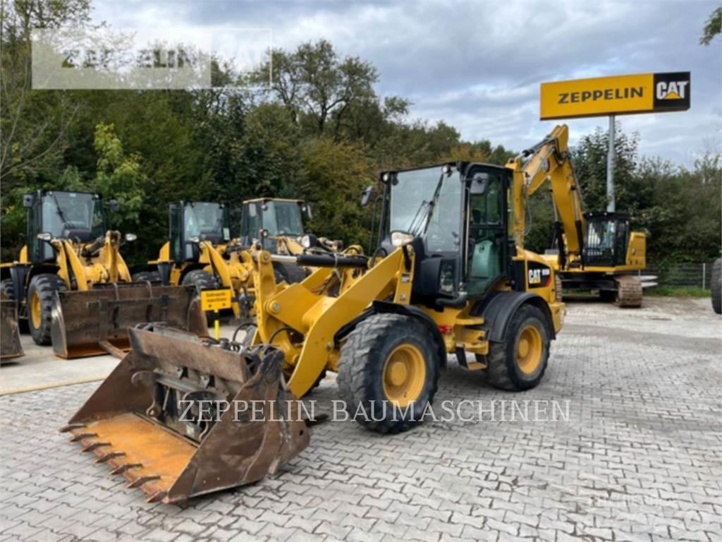 CAT 908M 轮式装载机