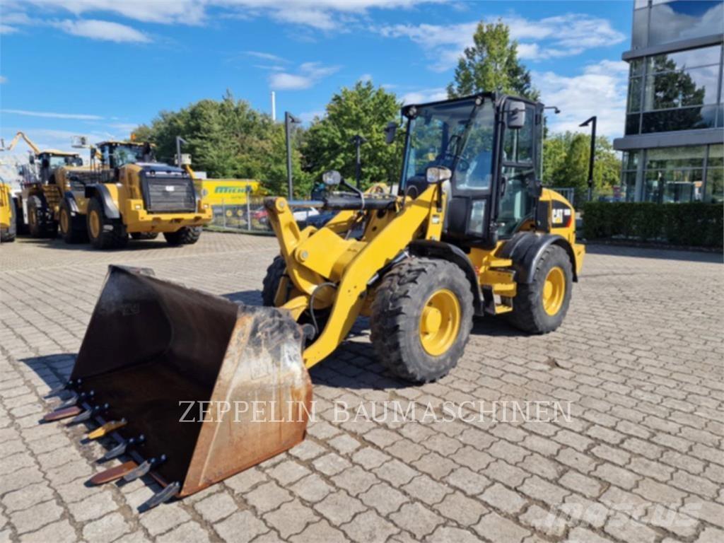 CAT 908M 轮式装载机