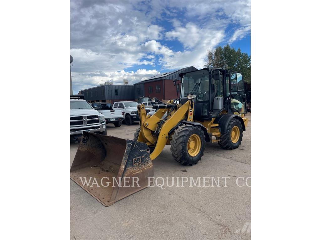 CAT 908M 轮式装载机