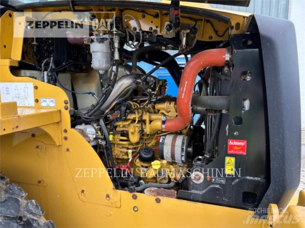 CAT 910-14A 轮式装载机