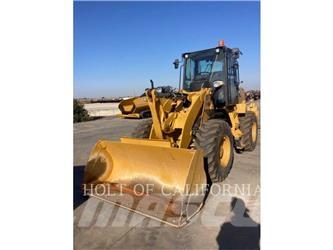 CAT 910M 轮式装载机