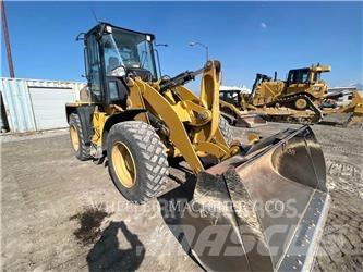 CAT 910M 轮式装载机