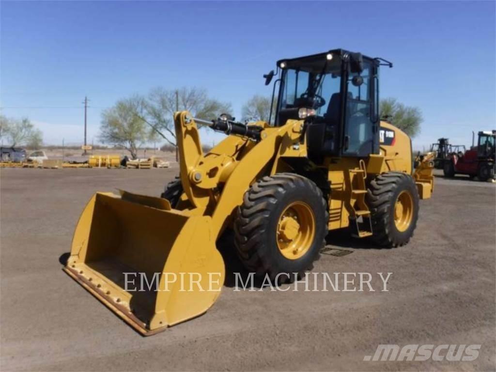 CAT 910M 轮式装载机