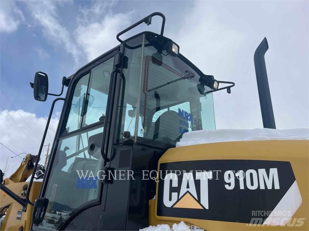 CAT 910M HL 轮式装载机