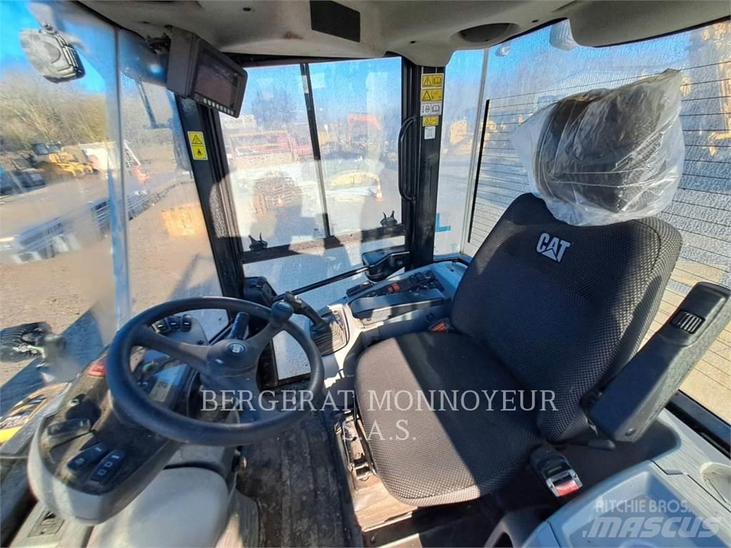 CAT 914 轮式装载机