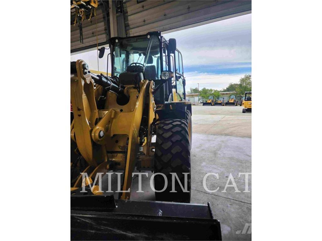 CAT 914 轮式装载机