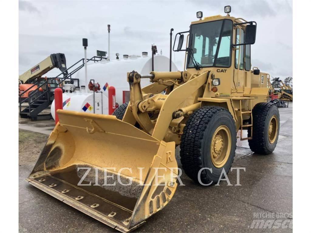 CAT 916 轮式装载机
