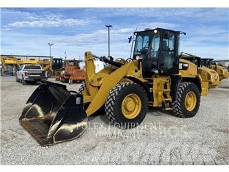 CAT 918M 轮式装载机