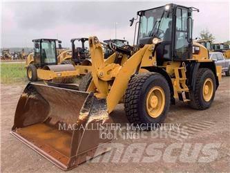 CAT 918M 轮式装载机