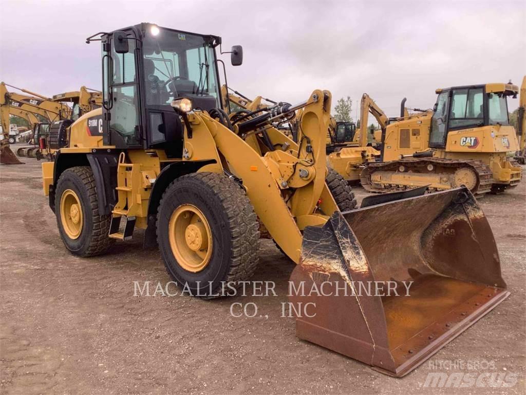 CAT 918M 轮式装载机