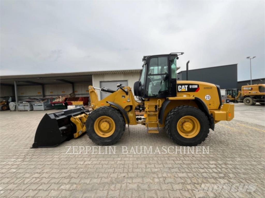 CAT 918M 轮式装载机