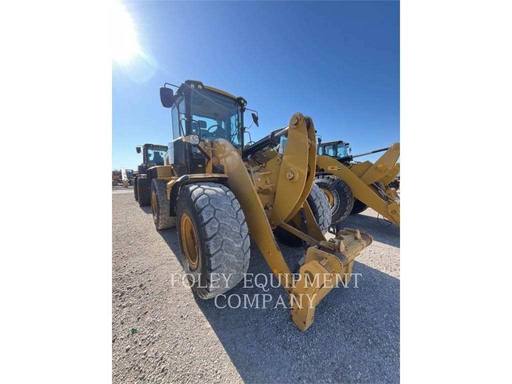 CAT 926M 轮式装载机