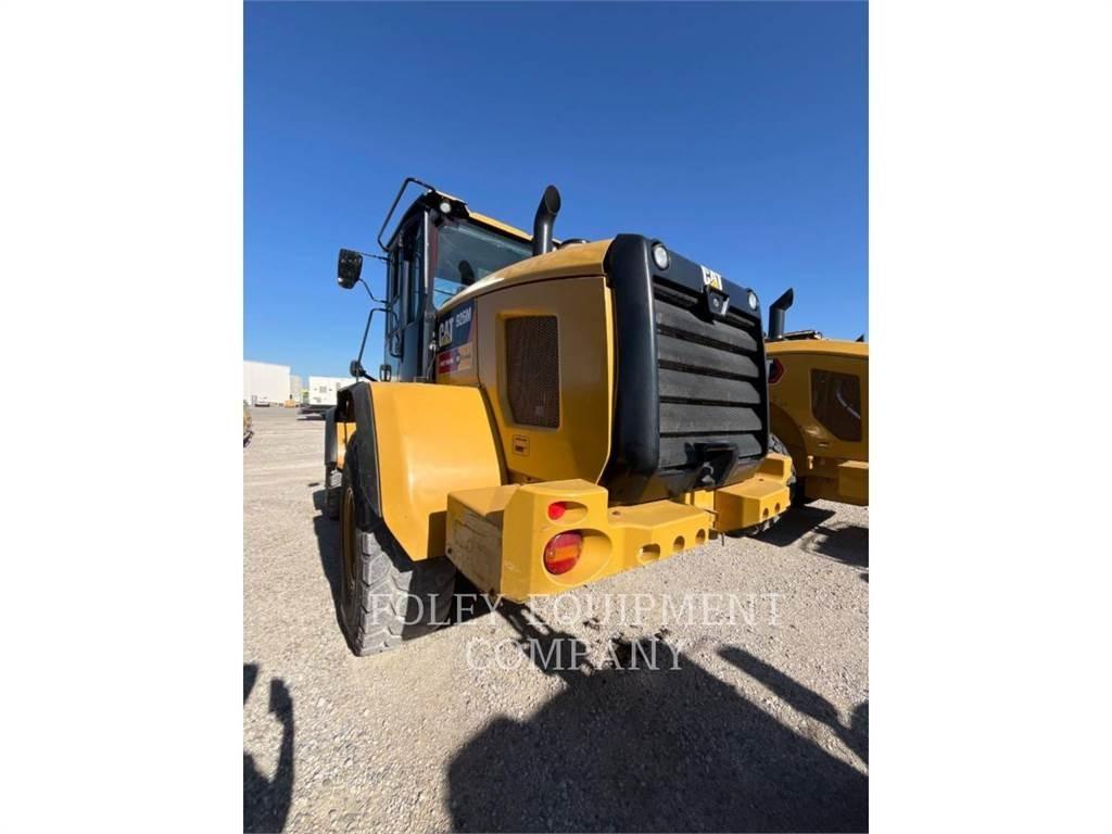 CAT 926M 轮式装载机