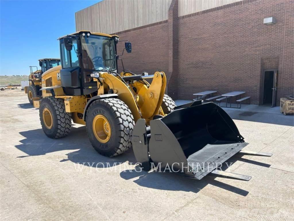CAT 926M 轮式装载机