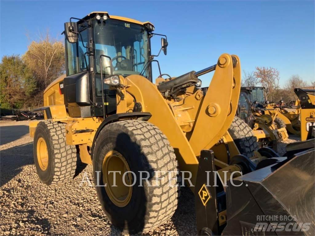 CAT 926M 轮式装载机
